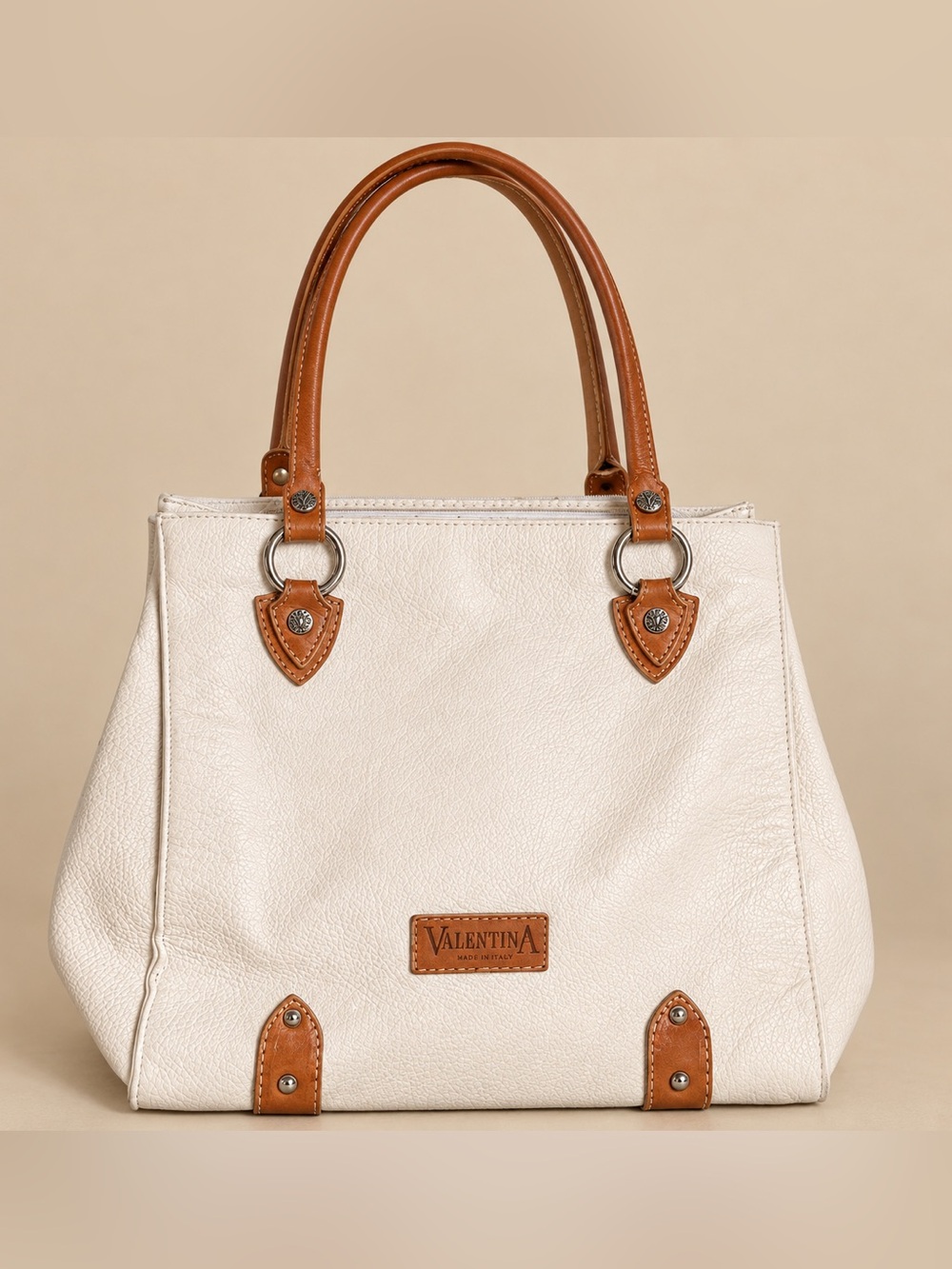 Vintage Valentina Tan and White Women’s Leather Shoulder Bag - classic